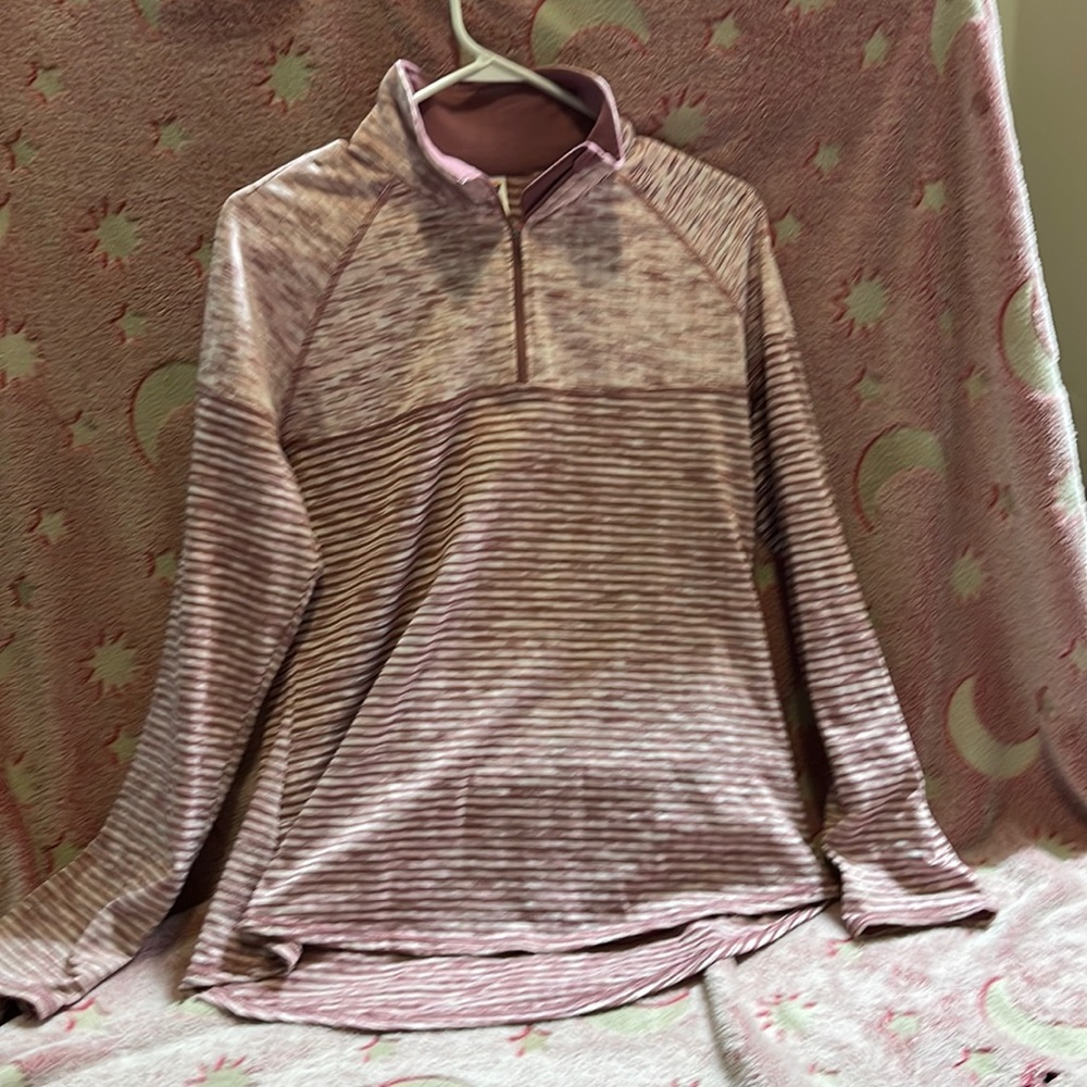 Avia Pink collared shit with zip in front